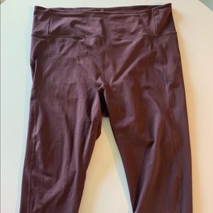 High Rise Compressive Leggings (Semi-Crop)